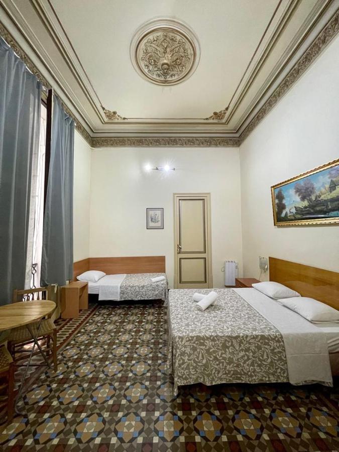 Mariarooms Hostel Barselona Dış mekan fotoğraf